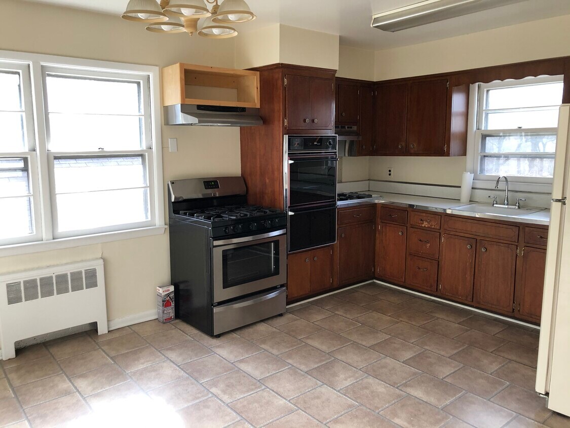 15 Sedgwick Ave, Yonkers, NY 10705 Apartments 15 Sedgwick Ave Yonkers