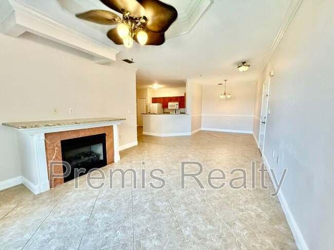 Building Photo - 2738 Via Tivoli