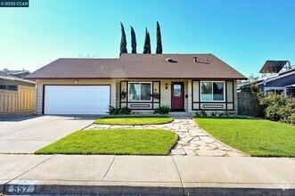 Building Photo - 557 Alameda Dr