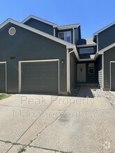 Building Photo - 1007 Cuerto Ln