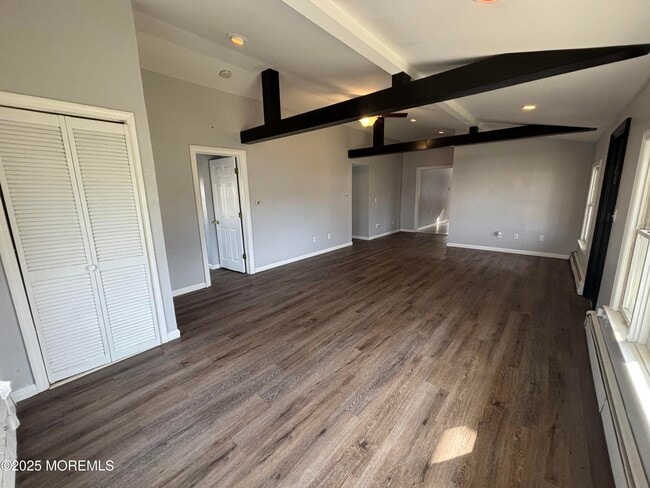 Building Photo - 1005 Beach Blvd