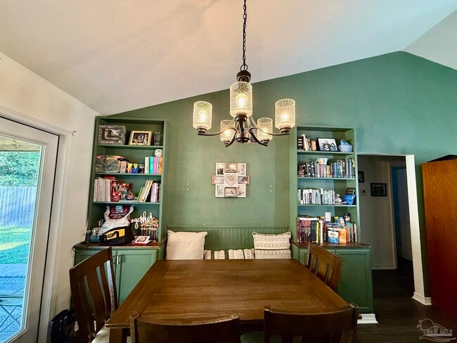 Building Photo - 5899 Cedar Tree Dr