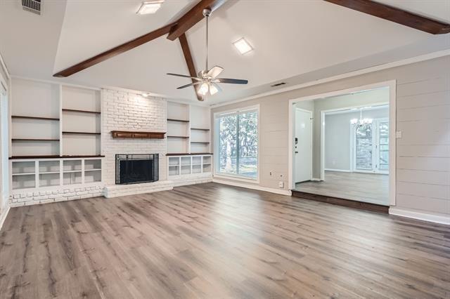 Foto del edificio - 4517 Willow Bend Dr