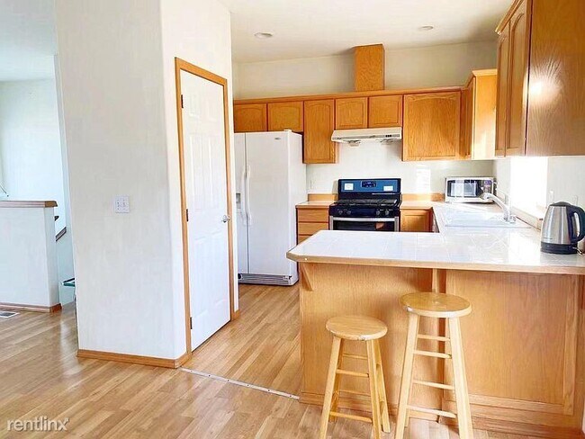 Foto del edificio - 4 br, 3 bath House - 2132 190th St SW