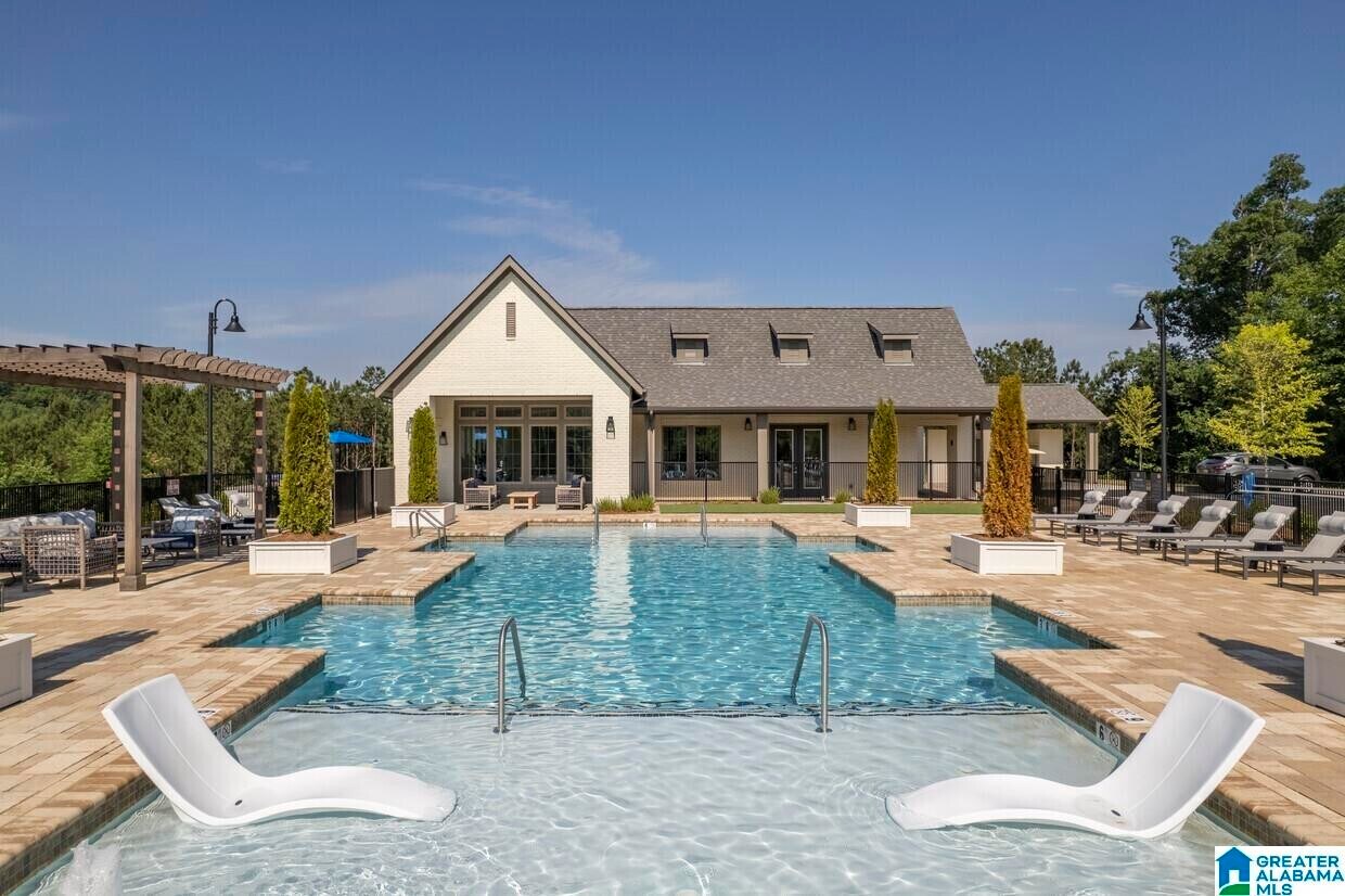 Foto principal - 4000 Skyline Rdg Rd