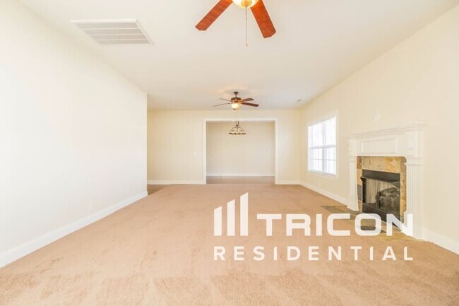 Foto del edificio - 1513 Barnsley Dr