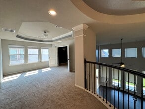 Building Photo - 30154 Southern Sky Dr