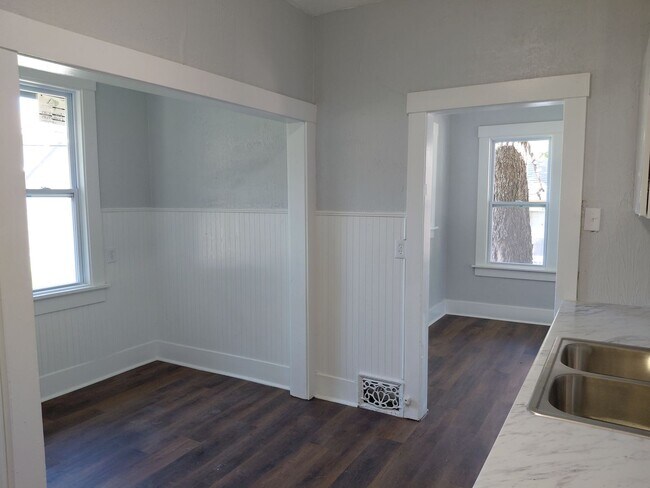 Foto del edificio - 1008 SW 17th St