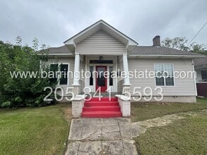 Building Photo - 231 47th Pl N