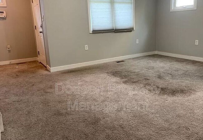 Foto del edificio - 2111 North Ave