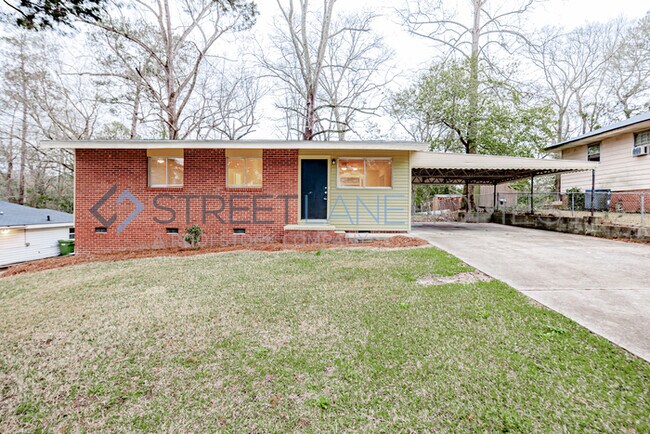 Building Photo - NOW OFFERING $250 OFF FIRST FULL MONTH IF ...
