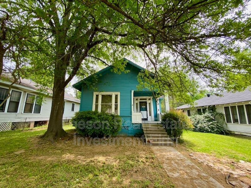 Foto principal - 333 Robinson Pl