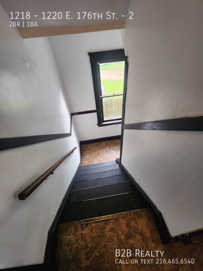 Building Photo - 1218-1220 E 176th St