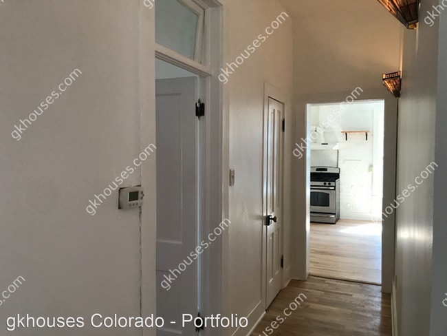 Building Photo - 3 br, 1 bath House - 1714 Walnut Street