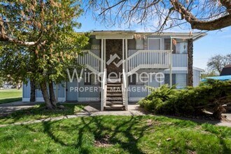 Building Photo - 3005 S Whipple Rd
