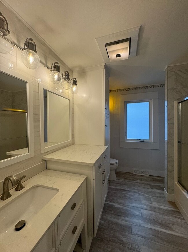 Foto del edificio - 7281 Meadowlawn Dr