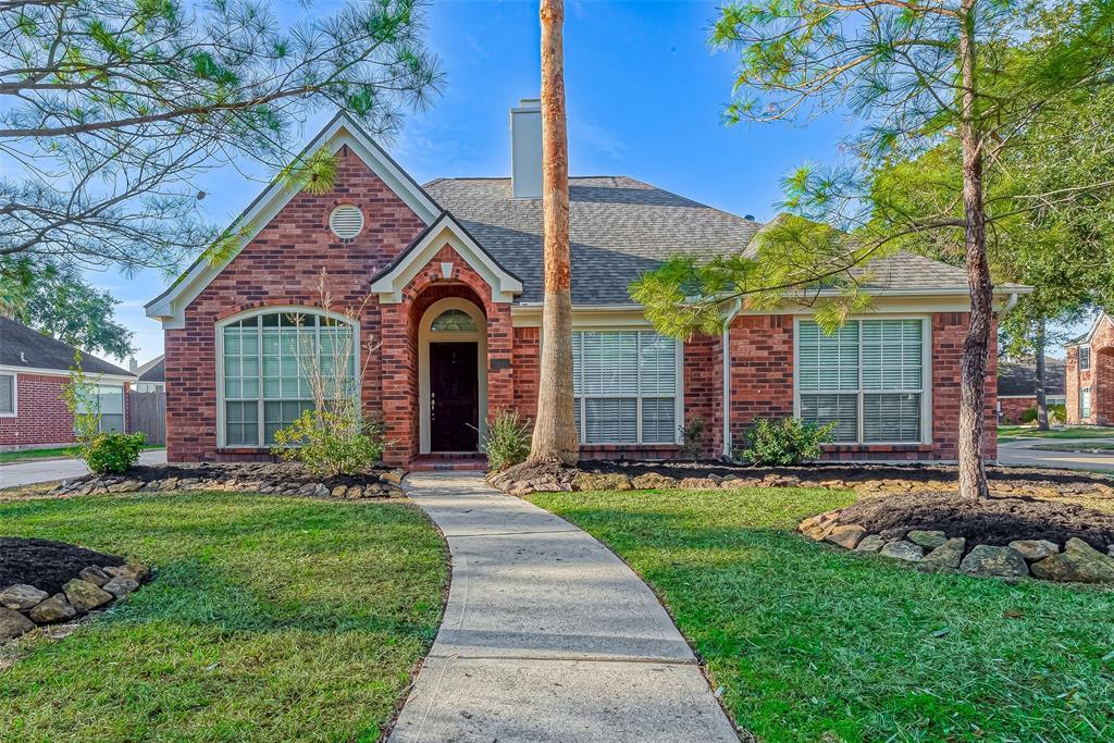 112 Bending Shore Ct, League City, TX 77573 House Rental in League