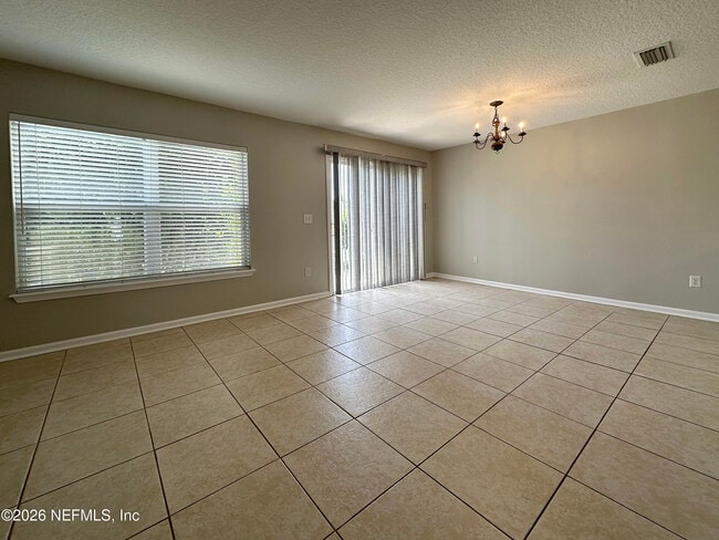 Building Photo - 1036 N Black Cherry Dr