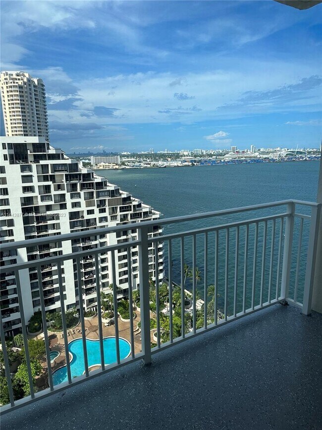 Foto del edificio - 770 Claughton Island Dr