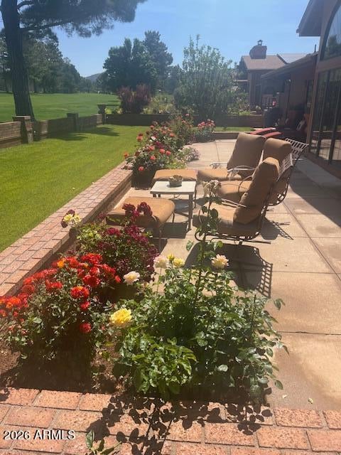 Foto del edificio - 520 Verde Valley School Rd