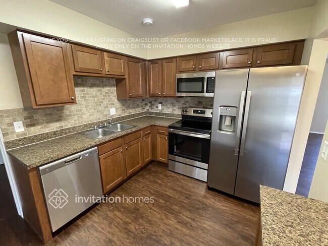 Foto del edificio - 543 Sheridan Dr