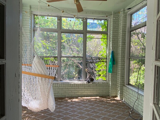 Foto del edificio - 1751 Poplar Ave