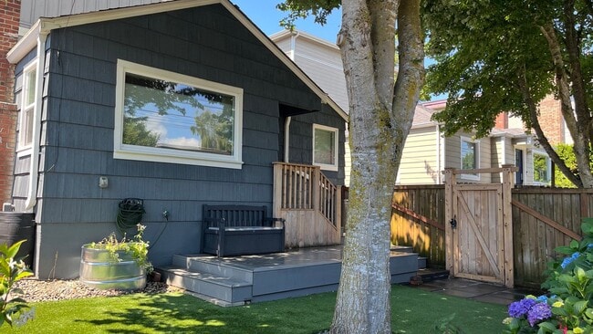 Building Photo - 7523 24th Ave NW