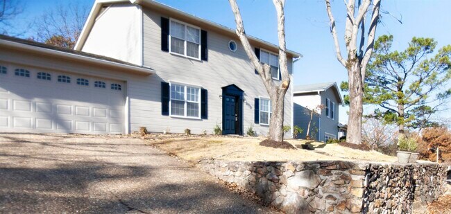 Building Photo - 1804 Martha Dr