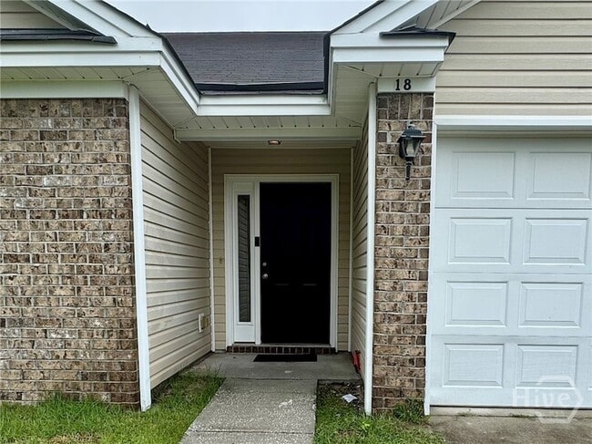 Building Photo - 18 Allen Brook Dr