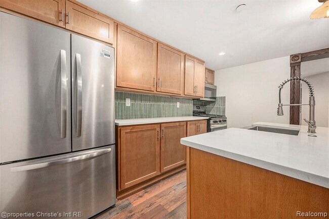 Foto del edificio - 701 W Canfield St
