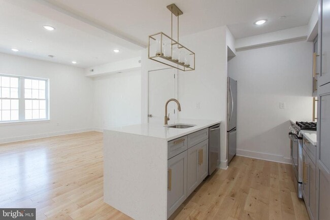 Building Photo - 2646 Manton St