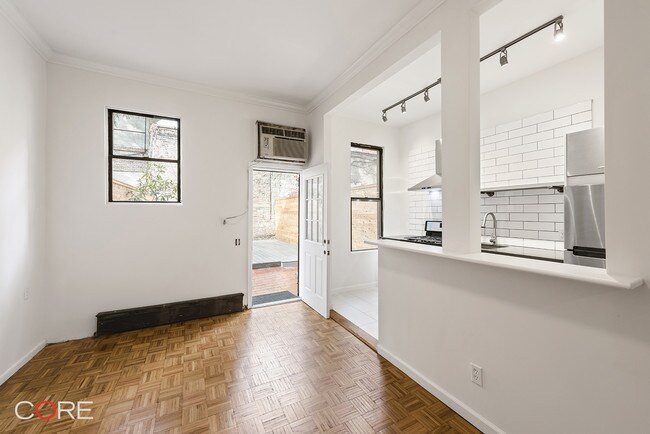 Foto del edificio - 81 Freeman St