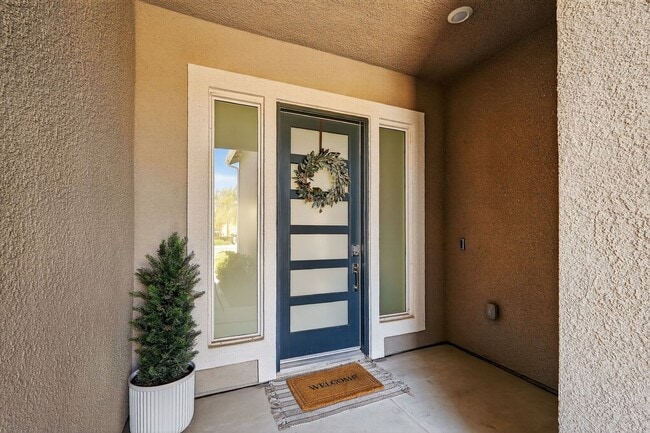 Building Photo - Charming 4BR House in Madera