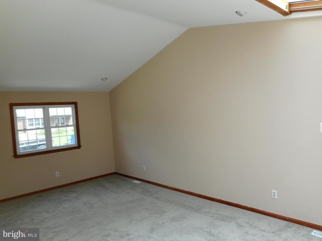Building Photo - 22 Lee Ann Dr