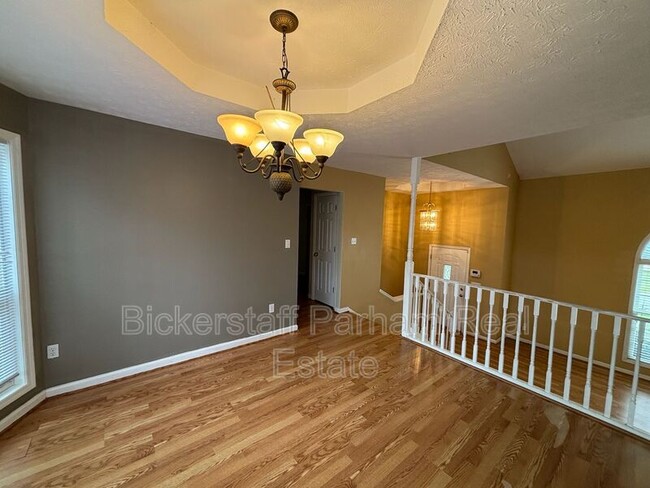 Building Photo - 135 Lee Road 2009