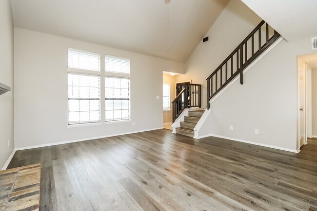 Foto del edificio - 1217 Greenbriar Ln