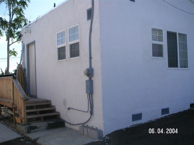 2nd House Side View - 2251-2255 Regent Way