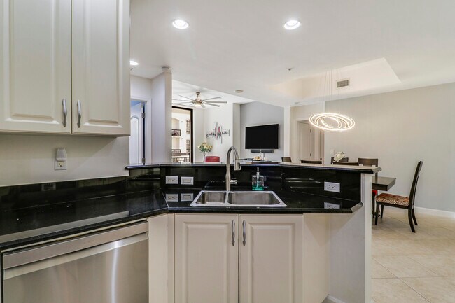 Foto del edificio - 801 S Olive Ave