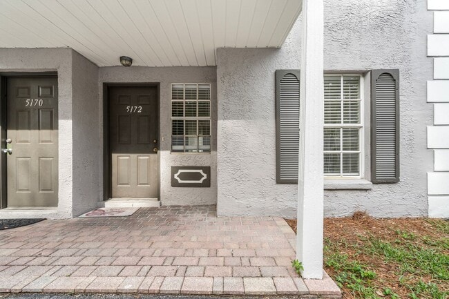 Photo - Beautiful Temple Terrace Townhome!