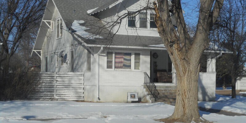Primary Photo - 6 Plex