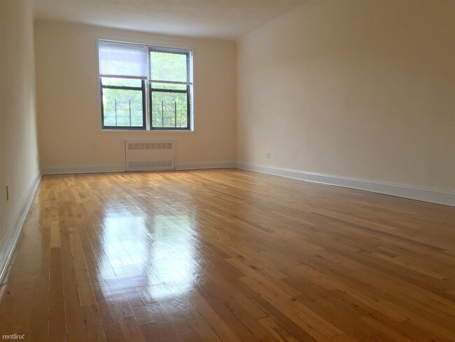 Building Photo - 6434 99th St