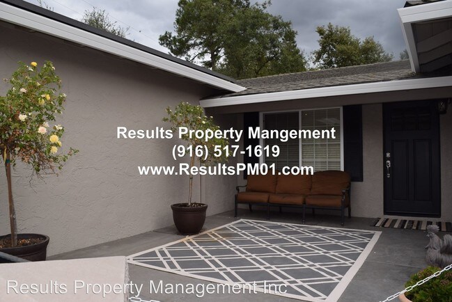 Foto del edificio - 8677 Pendleton Dr