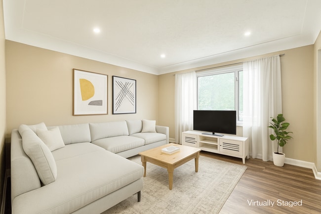 Building Photo - 30 Parker St