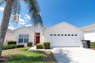 Building Photo - 8121 Fan Palm Way