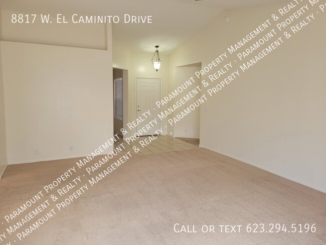 Foto del edificio - 3 bed/2 bath with pool ready for immediate...