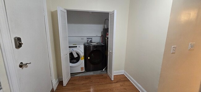 Building Photo - 6323 S Saint Lawrence Ave