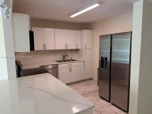 Foto del edificio - 2801 NE 183rd St