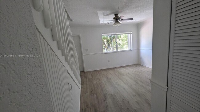 Building Photo - 3723 NW 17th Ave