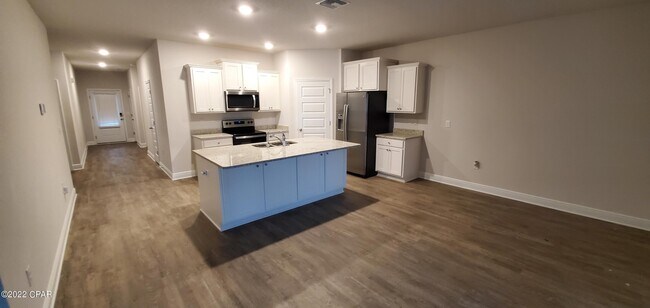 Foto del edificio - 326 Emerald Cove St