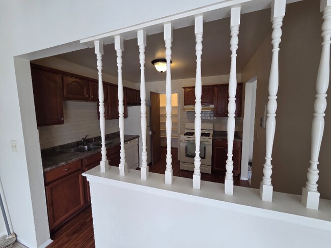 Building Photo - 603 Stone Cir Ct